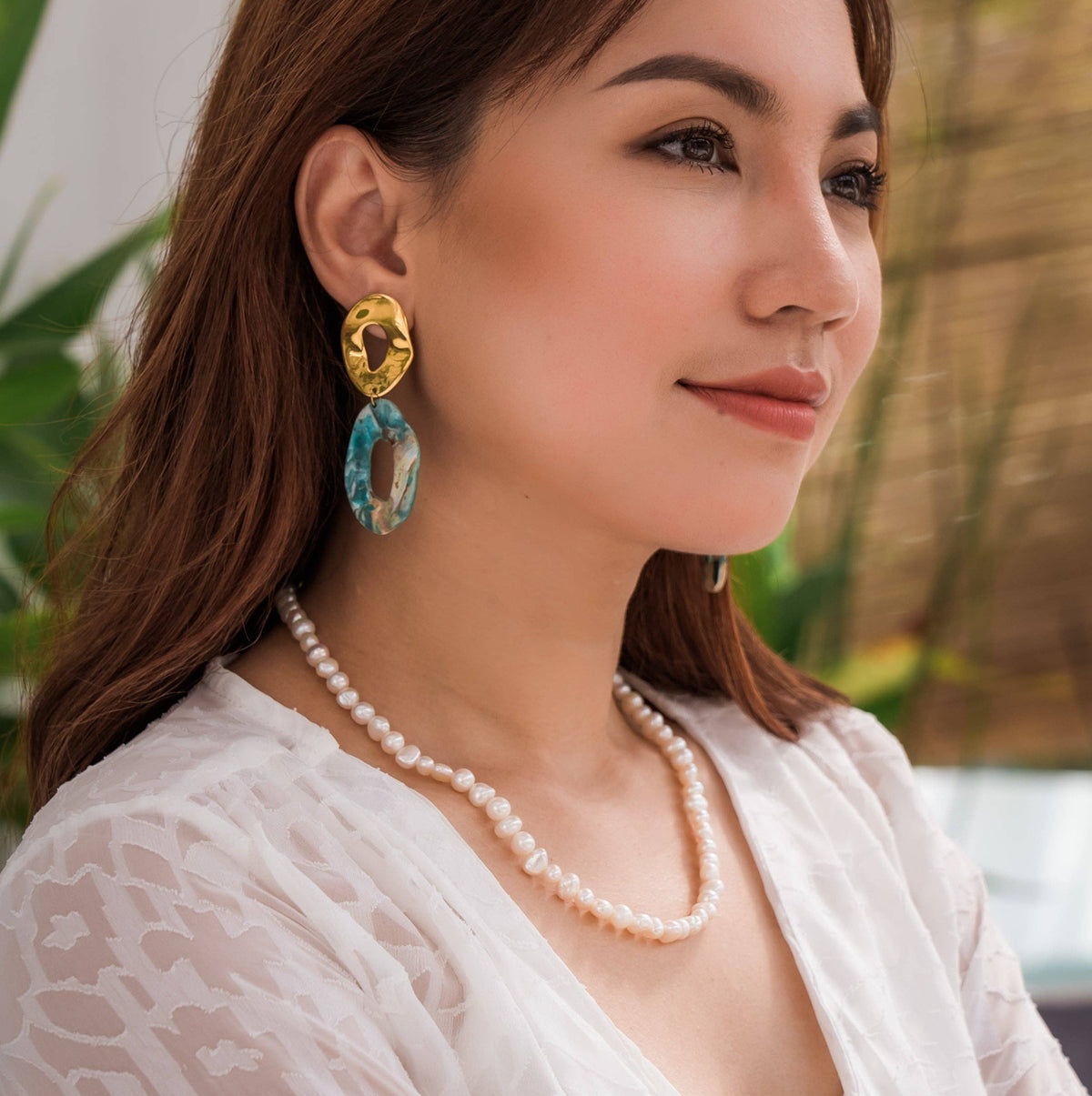 Milk and Honey Pearl Necklace