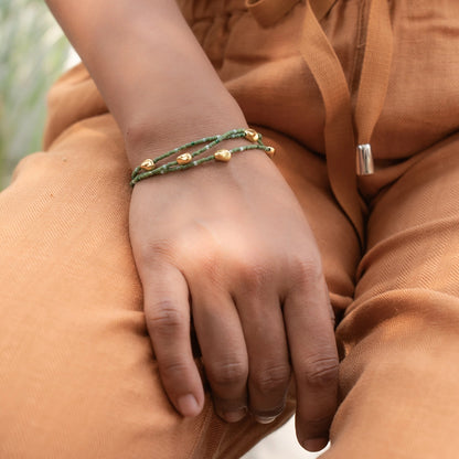 Garden of Eden - Green Glass Beaded Gold Layered Bracelet
