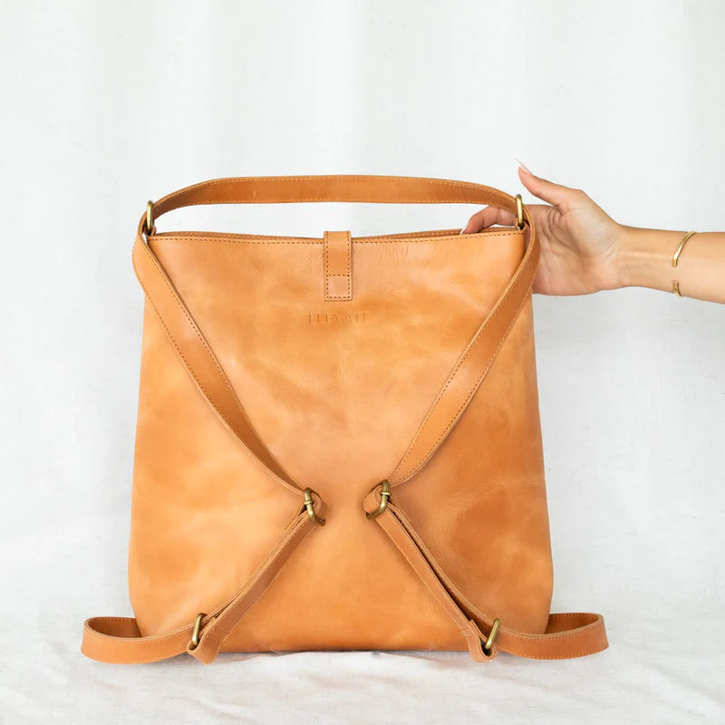 Leather Slingback Bag – Made for Freedom display picture 1