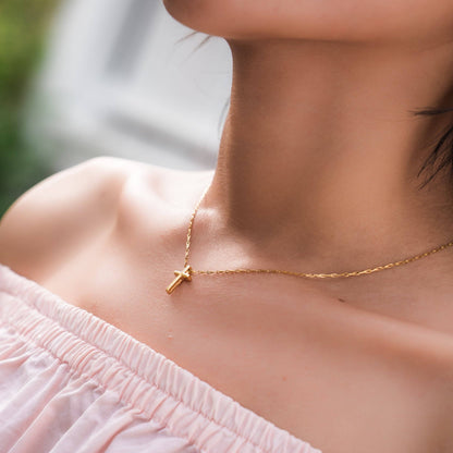 Great Courage Engraved Women's Cross Necklace