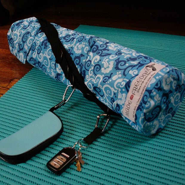 Yoga Mat Bag in Blue Floral Scroll Print