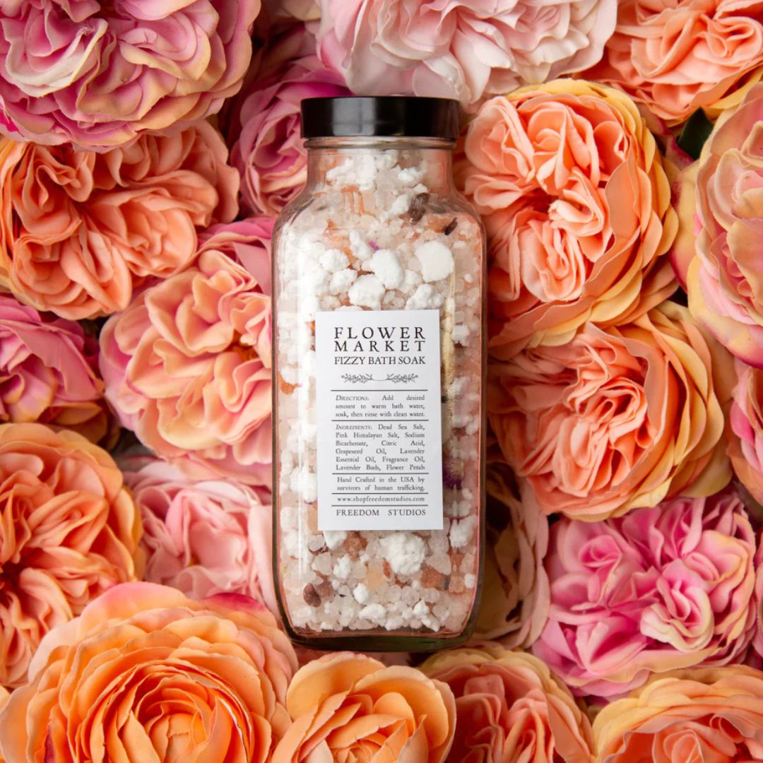 Flower Market Fizzy Bath Soak with lavender oils and dried flowers
