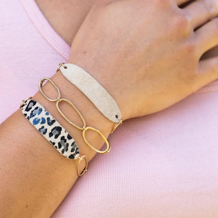 Leather and link bracelet