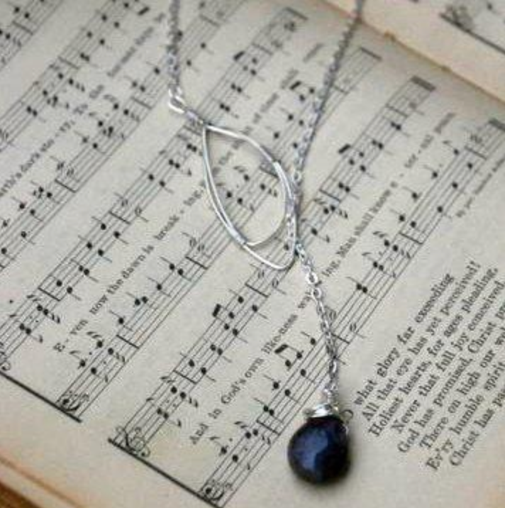 Lariat Necklace - Silver And Black Onyx